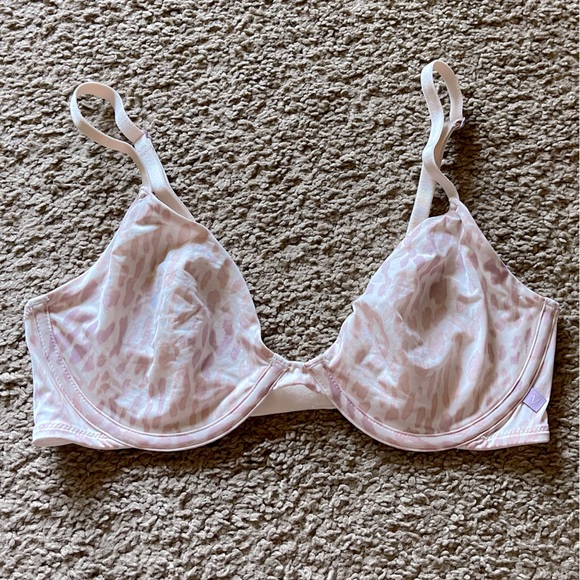 Victoria’s Secret Sexy Tee Unlined Bras - Picture 3 of 7